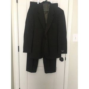 Kilburne & Finch Men's Business Work Suit Size Regular 40 Jacket & 34 Pants